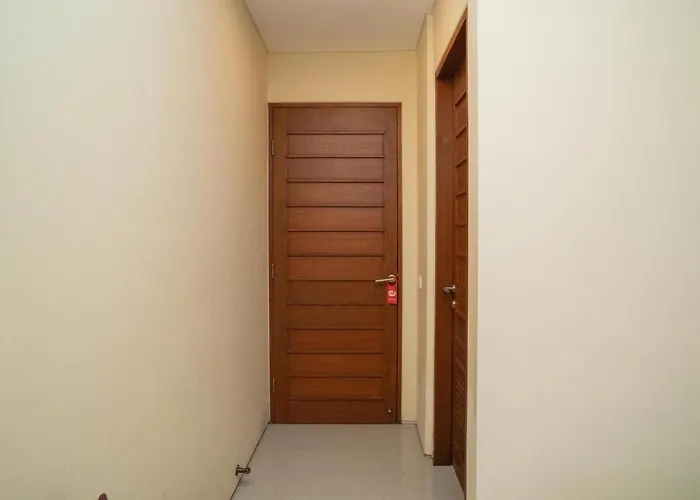 Reddoorz Near Itdc
